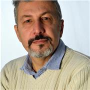 Diploma di fotografo di scena e fotoreporter giornalista pubblicista presso ist. Di Stato per la cinematografia e la tv Roma